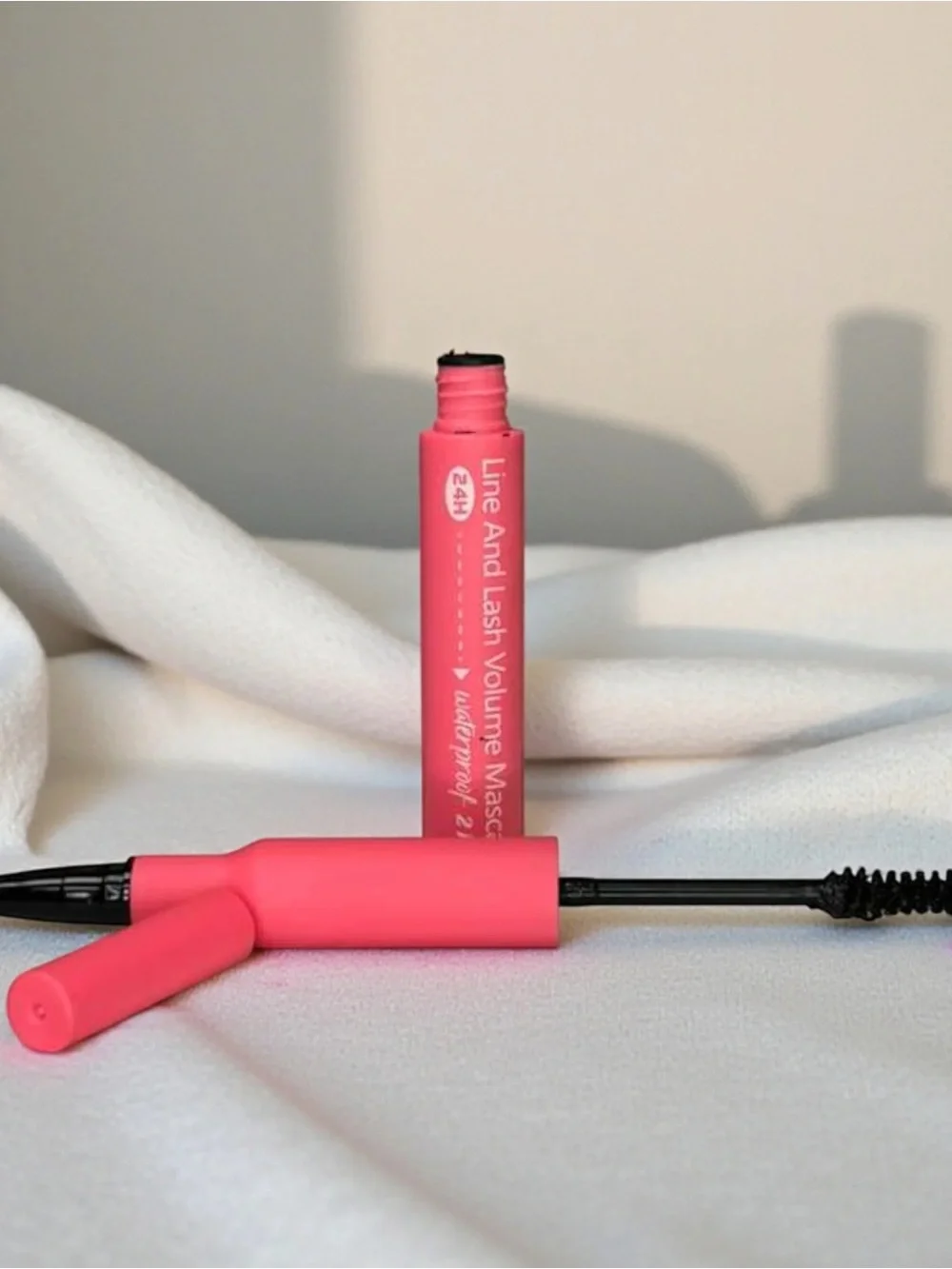 NWT Xime Beauty Line & Lash 2-in-1 Volume Mascara and Liner - Black